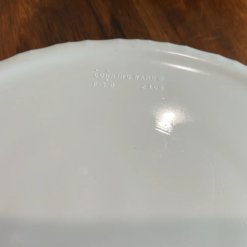 White Corning-wear Baking Dish F-3-B